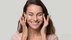 Prometen borrar las arrugas. Se denominan cremas cicatrizantes, ideales para utilizar tras determinadas intervenciones estéticas, en pieles frágiles o sometidas a determinadas agresiones. Su componente estrella es la cica, centella asiática 