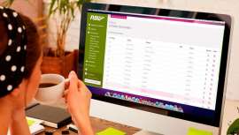 Cien por cien automático, inteligente y especializado en centros de belleza y estética. El software que elegirás para organizar tu negocio y disparar tus ventas y que trabaja por ti las 24 horas los 365 días del año