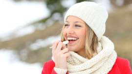 La farmacéutica Rocío Escalante, titular de Arbosana Farmacia, nos da las claves para proteger las manos, los labios y la nariz de las bajas temperaturas