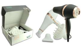 Con una resistencia y durabilidad comprobada, que supera la media habitual del resto, el nuevo LX, secador profesional de Lim se presenta además en formato y diseño luxury, en una preciosa caja con boquillas y difusor incluidos