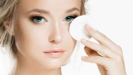  Una nueva revolución en limpiadores y gadgets permite que la rutina de limpieza diaria se convierta en una fase imprescindible de cuidado antiedad, gracias a potentes cleansers que tienen ingredientes como DMAE, minerales o alfa-hidroxiácidos