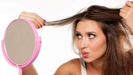 É a técnica de moda para rejuvenescer, o microneedling que monopoliza notícias e fotos nas redes sociais. Agora fá-lo também em relação a recuperação capilar e entra em cheio no mundo do tratamento e a luta contra a calvície