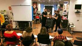 Con el objetivo puesto en la excelencia, Alcántara Cosmética despliega un intenso calendario educativo para el perfeccionamiento y puesta a punto de los profesionales de la peluquería 