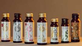 Gold Collagen es un complemento líquido de belleza diseñado para ayudar a aumentar los niveles de colágeno, elastina e hidratación en la piel. Un producto recomendado e introducido en España por la Dra. Sara Segovia