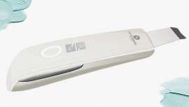 Limpeza facial de última geração, segura e supereficaz, com Ultrasonic Cleaner, ultrassónico facial cuja espátula, ainda, ajuda à melhor absorção dos produtos para o cuidado da pele