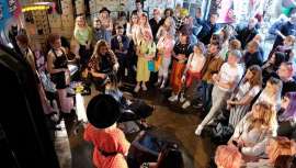 La cita con Colour World UK, que reúne a expertos coloristas de todo el mundo y que en principio tenía prevista su celebración para mayo en Londres, anuncia nueva convocatoria en septiembre