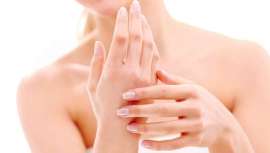 Un potente estimulador que ayuda a su recuperación y salud, además de ser fantástico para las uñas debilitadas a las que se les ha retirado gel o acrílico