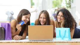 La sociedad y marcas se movilizan en EE UU. Ya hay 3 marcas que ofrecen comisiones por ventas de productos on-line, sin coste alguno para los profesionales y sin necesidad de stock físico gracias a PBA (Professional Beauty Association) 