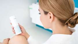 Empezando por el INCI y terminando por los logotipos, Pedro Catalá, cosmetólogo y doctor en Farmacia se detiene sobre aspectos clave del etiquetado cosmético y su comprensión para un correcto uso y elección