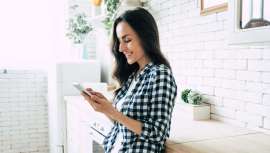 Abeo llega al continente Europeo, tras su éxito en EE UU, muestreo (estadística) digital inteligente, que busca, enseña y recomienda productos del sector beauty, y a su vez comunica con la empresa para actividades CRM eficaces, por ejemplo 