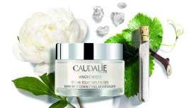 Las manchas cutáneas en el rostro son antiestéticas y un problema que restan belleza y acompleja a muchas mujeres. Caudalie cumpe 15 años de eficacia y lanza la nueva Crema Resplandor Antimanchas, una solución natural
para iluminar el rostro