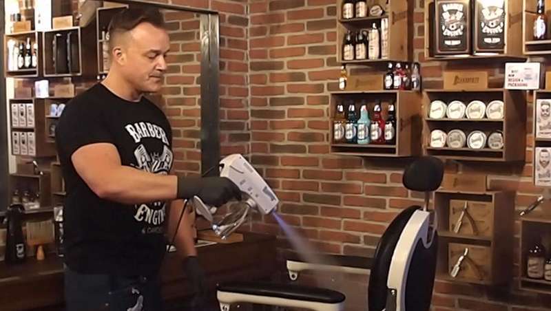 Pistola nebulizadora StreamerGun, a higiene garantida no teu cabeleireiro ou barbearia de Beardburys