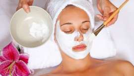 Nunca fue más vital proporcionar una experiencia inolvidable a tus clientes en materia de salud y belleza. La aplicación de la mascarilla en el centro de estética puede convertirse en el más preciado bien de tu carta de tratamientos