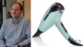 La ciencia ha demostrado que secar el pelo al aire puede causar más daño que utilizando calor. ghd helios demuestra que es la manera más saludable de hacerlo, protegiendo al cabello y preservando su belleza y salud 