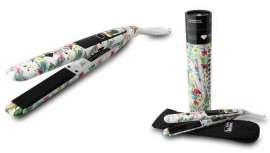 Hasta ahora en colores lisos, la famosa plancha del fabricante nacional Lim Hair, se suma al divertido, fresco e irresistible estampado Tropical