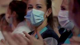 Mediante esta iniciativa, la enseña regalará más de 100.000 tratamientos como reconocimiento a todas aquellas personas que se han expuesto, obligadas a trabajar durante la pandemia