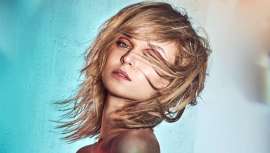 Alberto Sanguino, responsable de formación de Llongueras, desvela los tres pilares en los que se basa el cuidado y el manteamiento de la salud del cabello en la estación más calurosa del año