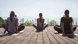 El circuito de aguas en una atmósfera de sosiego y de los rituales Alqvimia se centran en el descubrimiento de técnicas de masaje naturales, trabajadas con la experiencia sensorial del contacto con las manos