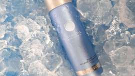  Exceso de seborrea, imperfecciones, poros dilatados, hiperqueratinización de la piel y en el peor de los casos, infecciones microbianas que dan lugar al temido acné. ¡Tiene solución! Te presentamos la nueva línea Atashi Cellular Fresh & Pure