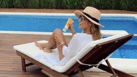 Desde elifexir dan a conocer las cápsulas Esenciall  piel canela, el exfoliante cacao sense y el tratamiento solar piel canela