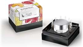 Más de 80 países disfrutan de los beneficios y resultados de Janssen Cosmetics, belleza multipremiada que va más allá de solo el cuidado de la piel. Cosmecéuticos de alto impacto diseñados por farmacéuticos y dermatólogos 