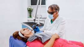 ¿Presumir de aspecto joven y saludable sin pasar por el quirófano? Sí es posible de manos de la medicina estética. Nos lo cuenta el doctor Ángel Martín, Clínica Menorca