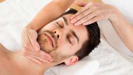 En Carmen Navarro cuentan con un protocolo combinado e indoloro para conseguir un mentón proyectado, definido y anguloso