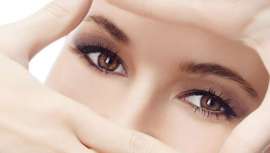 Expertos de Clínica Baviera alertan sobre los peligros que pueden sufrir los ojos en verano pudiendo provocar conjuntivitis u otras dolencias como irritaciones o infecciones