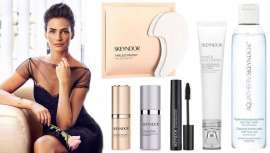 Descubre la selección de productos que aseguran una mirada espléndida, bella, sana y potenciada de la mano de Skeyndor, cosmética profesional