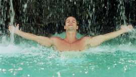 Así ha sido al menos durante el verano y a pesar de la pandemia. Revisamos el poder de la balneoterapia 