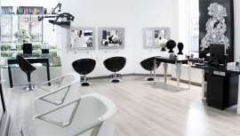 Antes y después de la pandemia, con más ojos puestos en ella o menos, la España vaciada en peluquería también existe. Y sus autores que, sin fronteras limitadas por récords en número de habitantes, mueven clientes llegados de otras fronteras