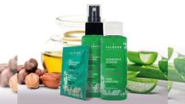 Y en todo el territorio nacional. Formulación exclusiva de limpiador con alcohol para toda la familia, que combina tres efectivas acciones: limpieza, higienización e hidratación