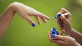 Free, libre de Formaldehído, Tolueno y Ftalato de dibutilo (DBP). El mínimo, 3Free, para que la industria de los pintaúñas comience a ser considerada Clean, la exigencia limpia, junto a otras como el no maltrato animal de las marcas del futuro 