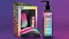 Por la compra de una Bright Cream 150 ml consigue de regalo el cepillo Cosmo. ¡Presume de pelazo con Dessata!