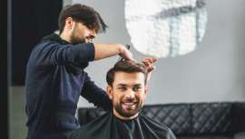 España es el país europeo con más peluquerías y centros de estética. Dada la dura competencia existente, es importante no solo atraer nuevos clientes, sino conservar a los ya existentes, Y eso solo se consigue con excelencia 