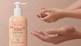 Contiene tres veces más agentes emolientes que un gel de ducha convencional (glicerina, aceite de almendras, oleato de glicerilo) asociado con Selectiose (activo patentado)