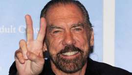 Aprovechando la presencia de la prestigiosa firma internacional de peluquería John Paul Mitchell Systems en American Beauty Show, pudimos conocer un poco más a uno de sus ideólogos y actual dirigente de la empresa, John Paul DeJoria...