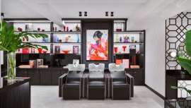 La coloración es algo similar a someterte a un retoque estético porque con las técnicas que ejecutamos podemos definir y potenciar facciones, lo dice Francisco Galán, estilista y colorista de The Beauty Concept Hair

 