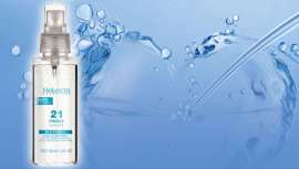 Salerm 21 Finish es un sérum capilar multitarea, sí. Puede con todo, aporta al cabello al instante luz y brillo espectaculares, además de acabar con el frizz, protege de la rotura y reestructura. Iluminación al instante