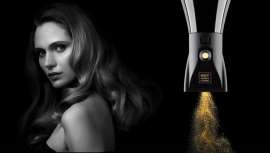 Para un efecto #WoW ya está aquí Hot Honey Care, el nuevo sistema profesional 3 en 1 de Elchim: secado, peinado y cuidado capilar en un solo paso, para una aplicación y resultados más que espectaculares