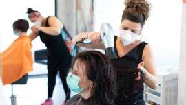 El Consejo Nacional de Empresas de Peluquería y Estética de España (CONEPE) se moviliza para presentar una reclamación patrimonial contra la Administración por el impacto de la Covid-19 
