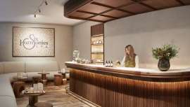 Un entorno más que placentero para el bienestar, con sauna, spa y lo último en tratamientos. Así es el lujo en el nuevo Six Harmonies Spa de Madrid