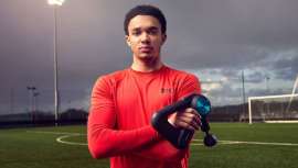 El joven atleta, de 22 años de edad, está considerado como una de las mayores promesas en el fútbol mundial