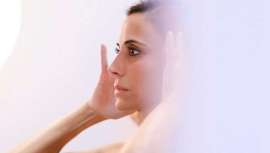 Completa terapia manual y natural de lifting facial creada por la
terapeuta Yvette Pons