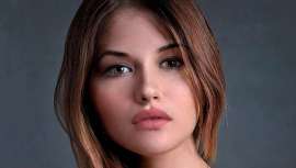 Consiste en aplicar en cada zona un producto específico, ya sea ácido hialurónico, toxina botulínica o hilos tensores