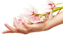 Saluvital, de Laboratorios Unidex-Farma, nos ofrece dos soluciones específicas para desinfectar y cuidar la piel de las manos, además de algunos consejos expertos