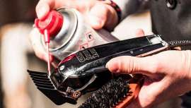 Un rendimiento de corte óptimo y una vida aún más larga e intensa para las ya de por sí sólidas y duraderas máquinas de corte Wahl, es posible con 8 gestos de uso y conservación de sus cuchillas que nos enumera la propia Wahl, firma centenaria 