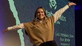 Los valores del esfuerzo, la superación, el optimismo, la sonrisa y la alegría vital, premiados en la figura de esta deportista madrileña, un ejemplo a seguir, donde prima también la cercanía y el empredendimiento