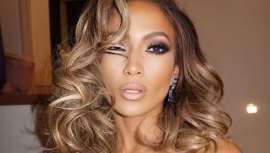 Un color perfecto para chicas tímidas que no quieren un cambio radical y por el que apuestan los estilistas de cabecera a cargo de las melenas más famosas, caso de JLo que quieren un efecto flash y natural baño de sol 