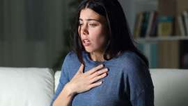 Aprender a sentir uno mismo los síntomas (exposición interoceptiva) ayuda a que estos disminuyan poco a poco